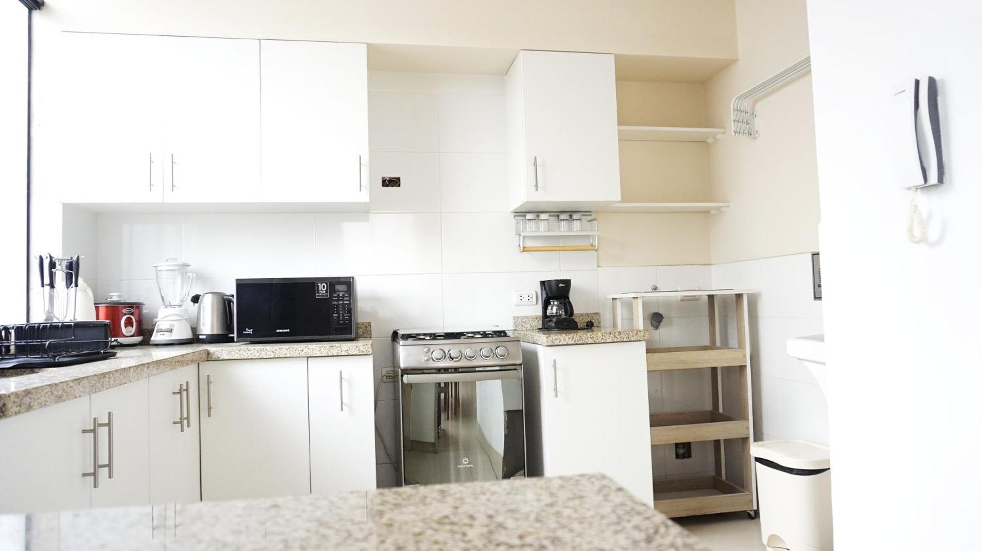Apartamentos Lima Airport - Pillqu Peru Bagian luar foto